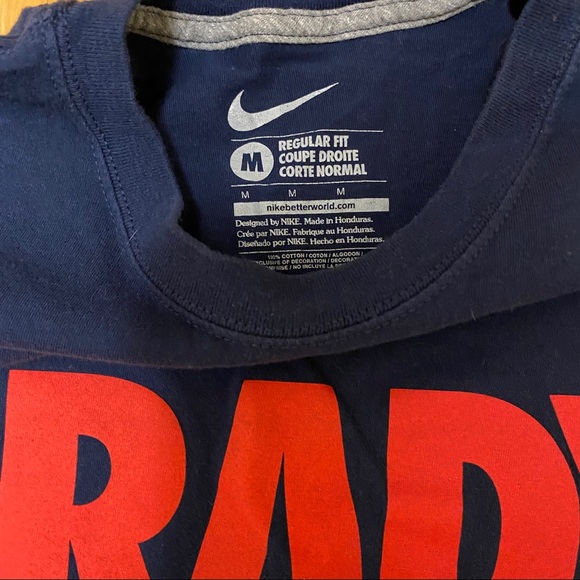 Nike Brady Knows New England Patriots Blue Size Medium t-shirts - Picture 3 of 4
